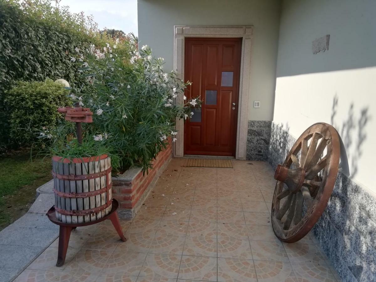 Un Bell Incontro Apartment Borgo Ticino Екстериор снимка